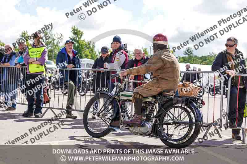 Vintage motorcycle club;eventdigitalimages;no limits trackdays;peter wileman photography;vintage motocycles;vmcc banbury run photographs